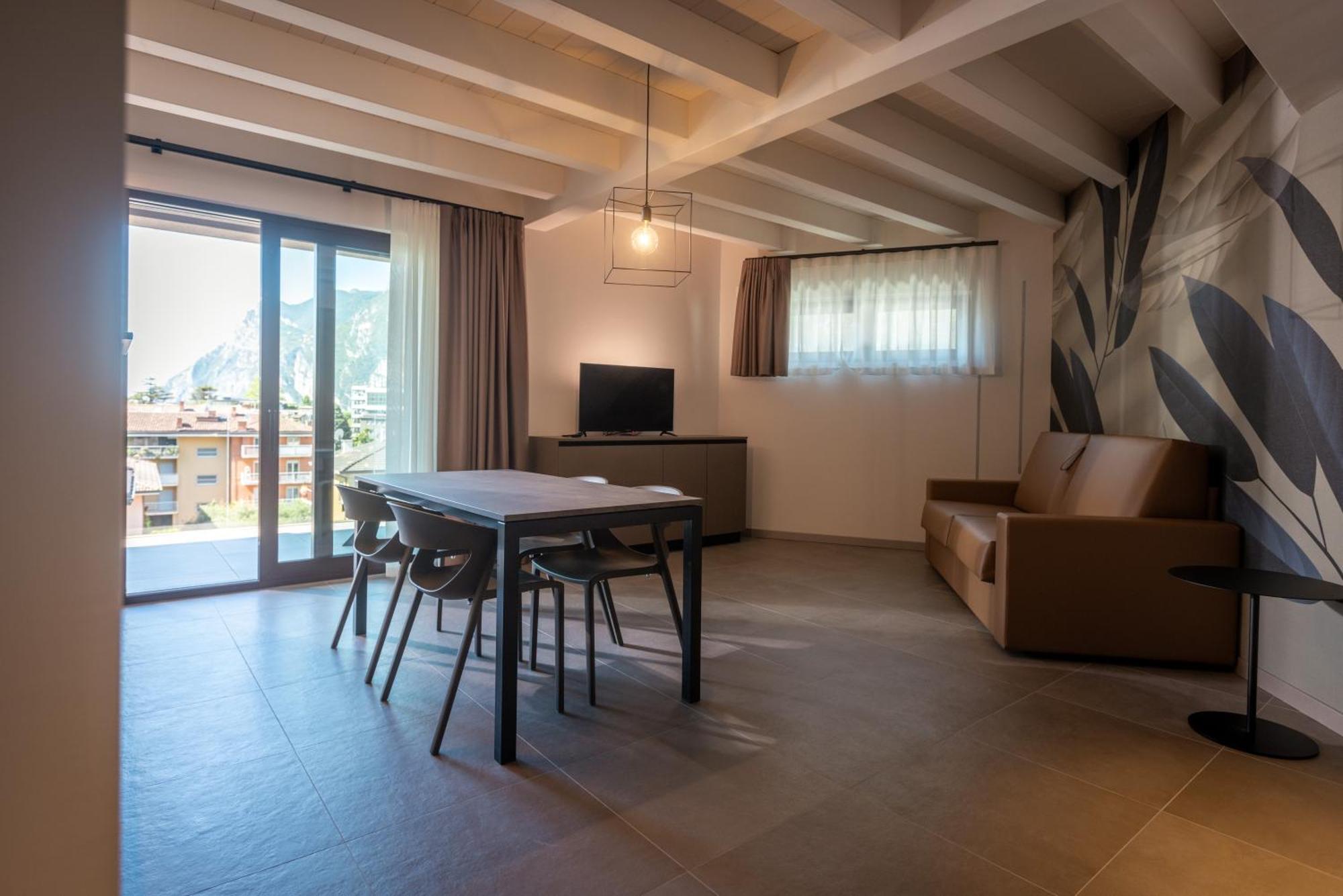 Aparthotel Paradise Riva del Garda